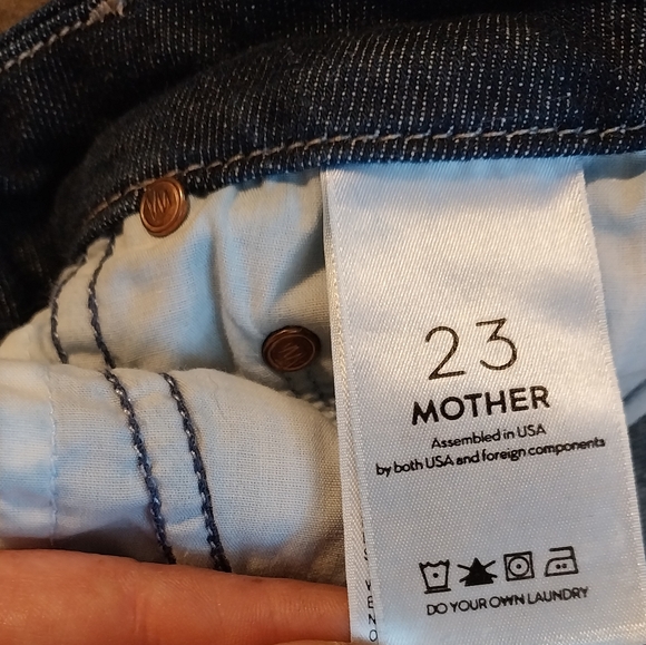 MOTHER The Looker Clean Sweep Denim Jeans - Picture 10 of 11